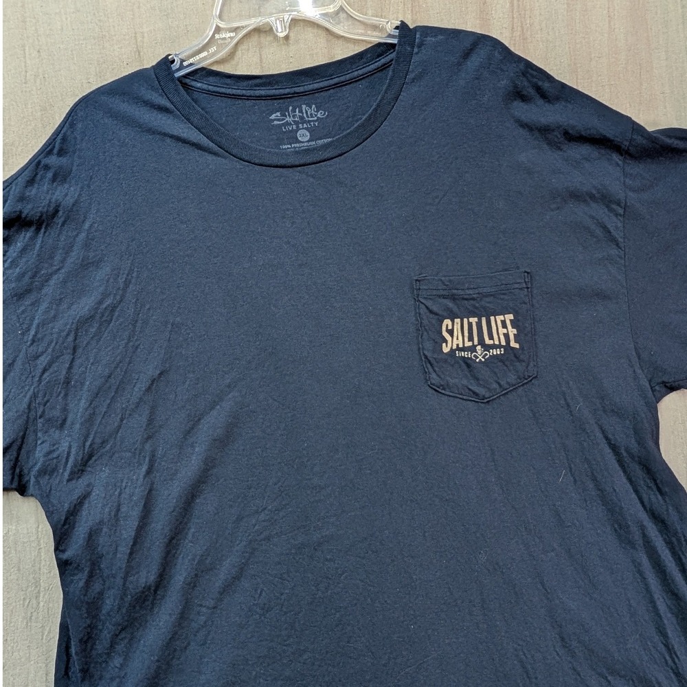 Salt Life Mens 2XL Navy Blue Pocket T-Shirt Fish Surf Dive Sunset Graphic Tee